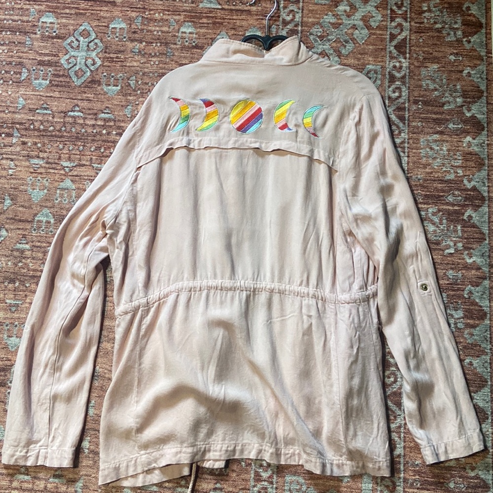 Throw jacket with embroidery